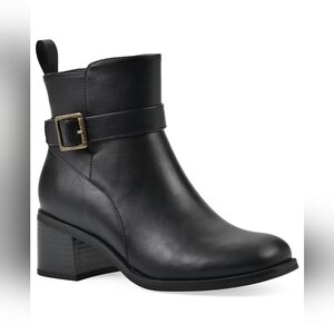 White Mountain "Narrows" Black Ankle Boots with Buckle